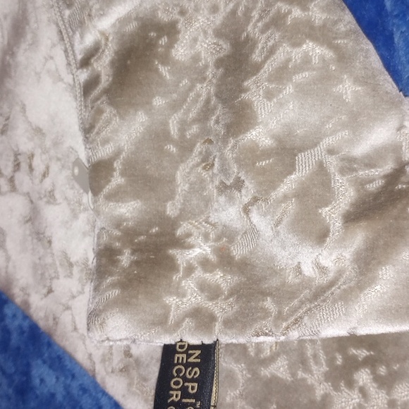 Cushion Cover 12x20inches - Picture 2 of 3